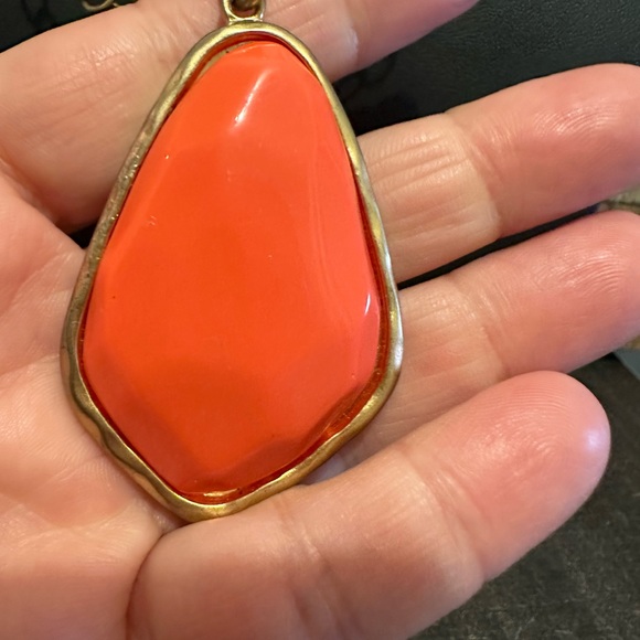 Goldtone Statement Coral Color Stone/Glass (?) Pendant SOFIA NECKLACE - Picture 3 of 8